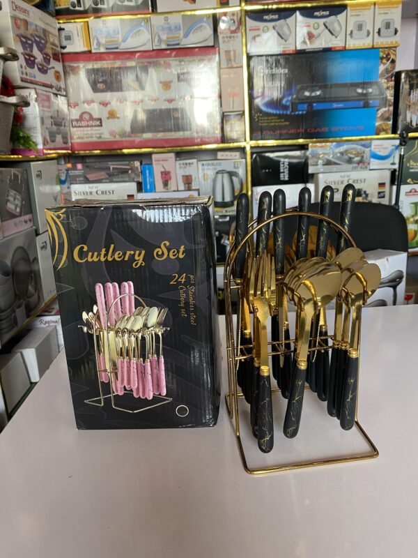 Cutlery set - Image 2