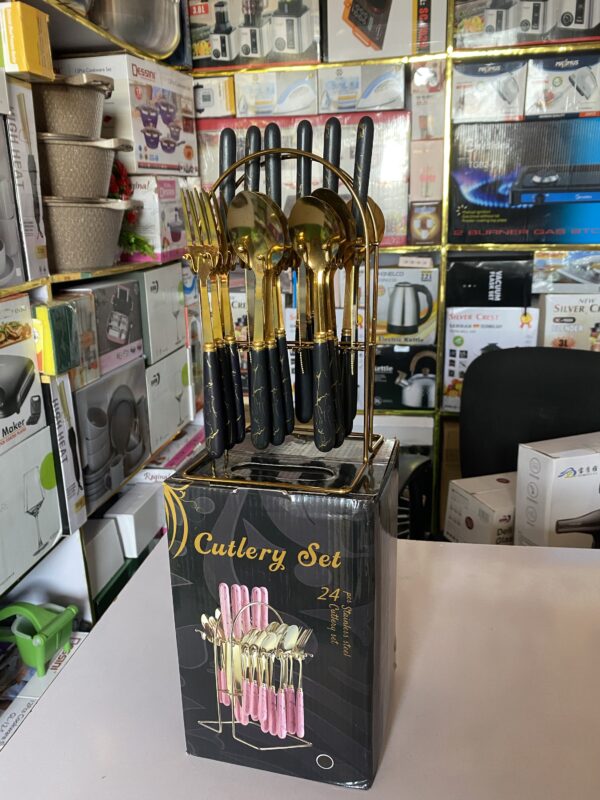 Cutlery set